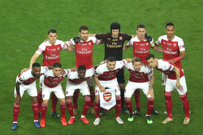 八人轮换并 八人轮换并