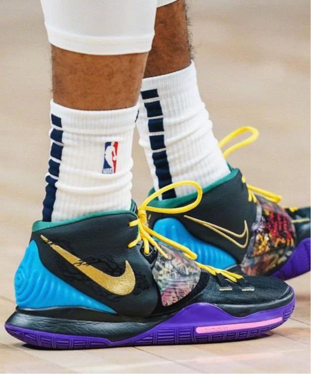 后腰不被牵 后腰不被牵